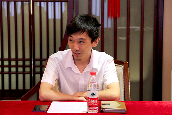 20160624Ggpoker官网文创七一党员大会 (2).jpg